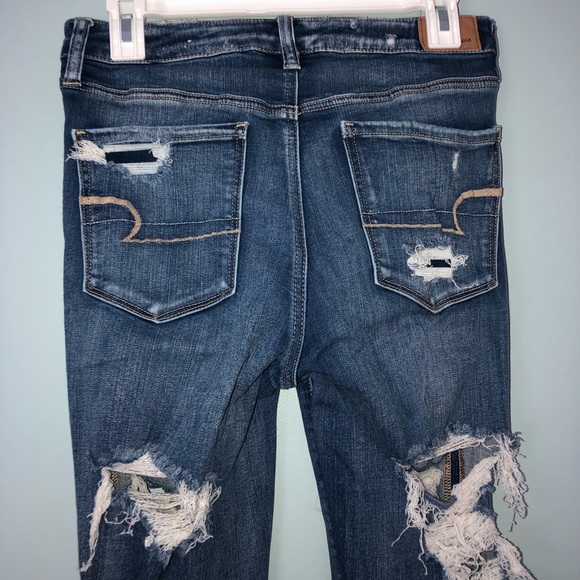Distressed American Eagle Skinny Jeans - Picture 11 of 13
